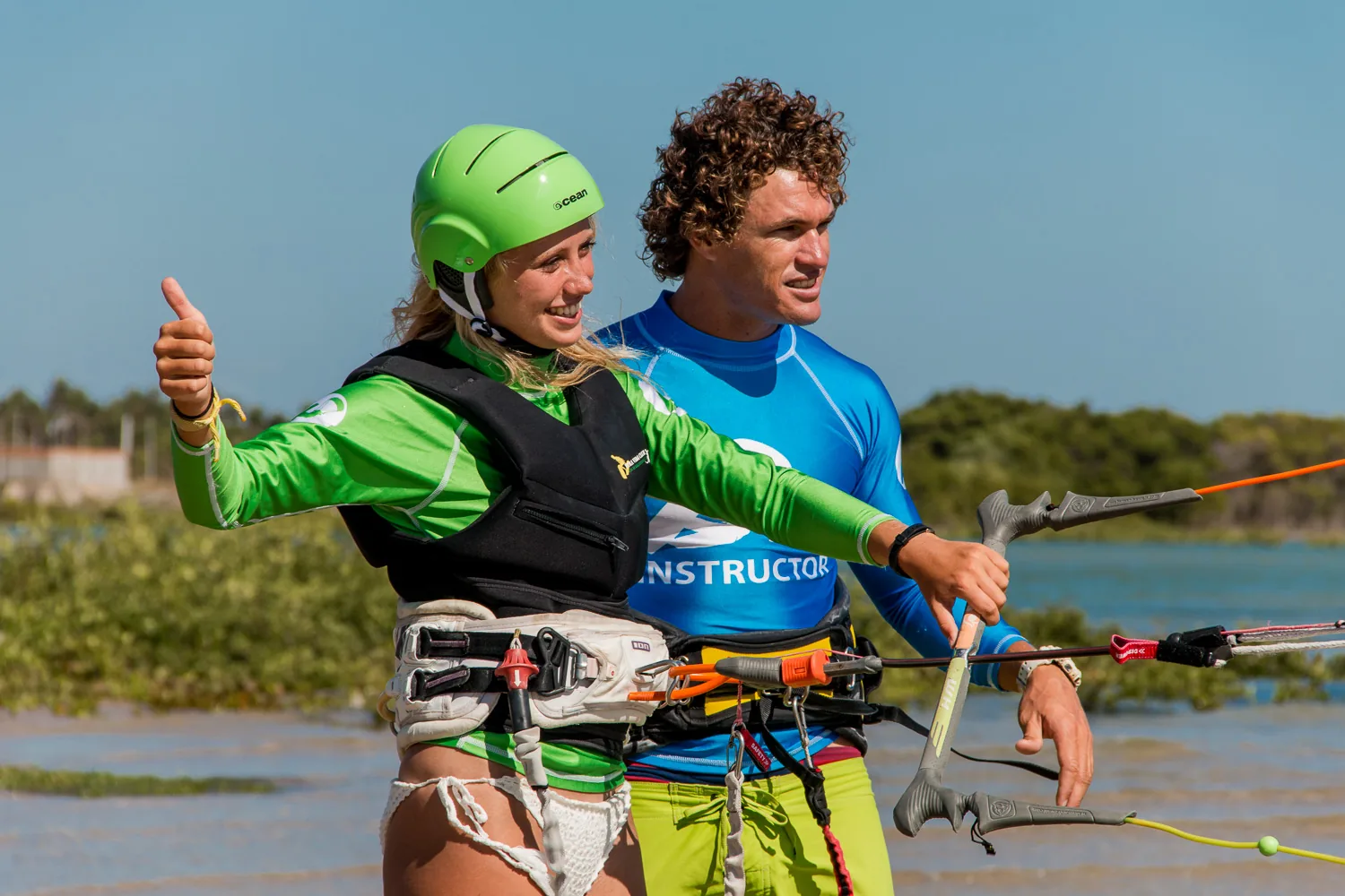 Faça parte da equipe HURA Beach